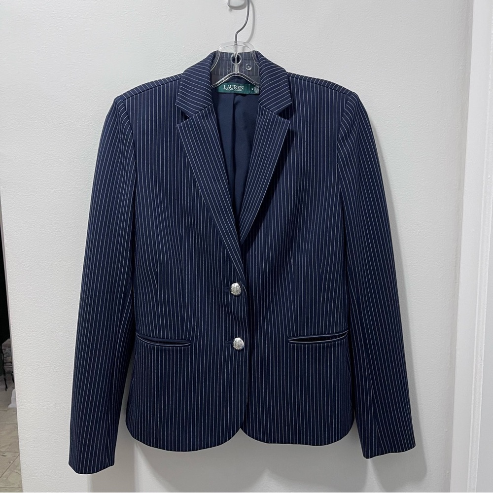Lauren Ralph Lauren Navy Pinstripe Blazer
Size M - Picture 8 of 10